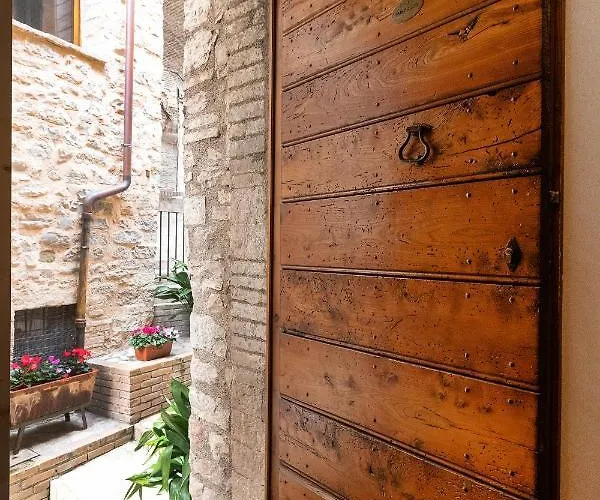 Smeraldo Apartment *